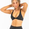 women-Twist-Sports-Bra - Image 4